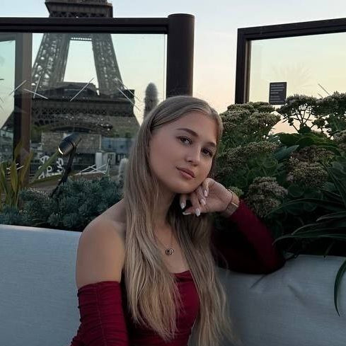 Emily Johnson - Software Engineer in C++